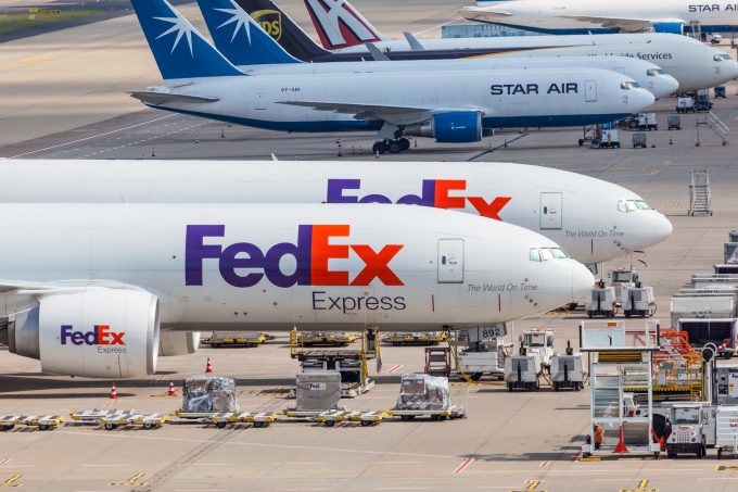 fedex europe_57552036