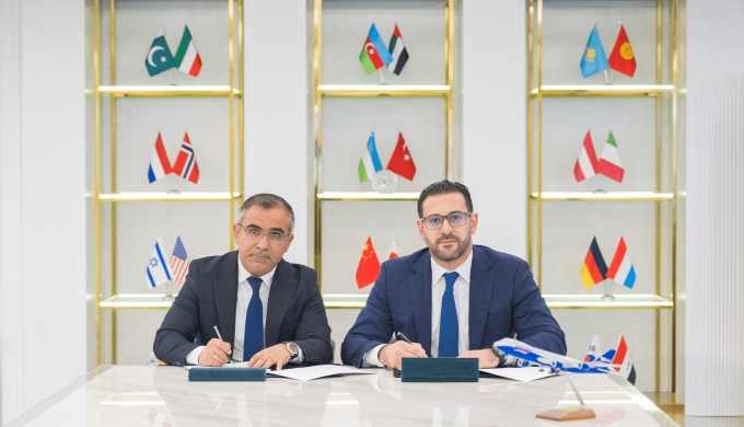 The Signing (c) Silk Way West