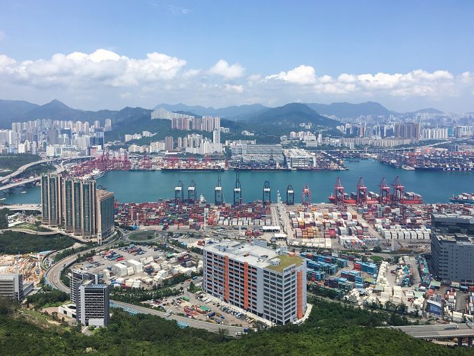 1200px-Kwai_Tsing_Container_Terminal_201905 Credit Ystsoi