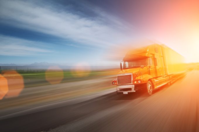 © Konstantin Sutyagin trucks_9955504