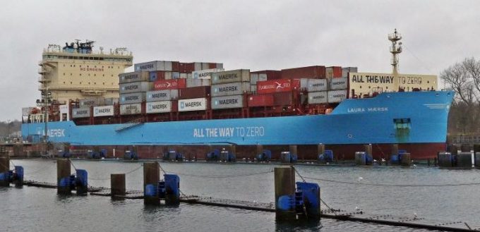 Laura Maersk