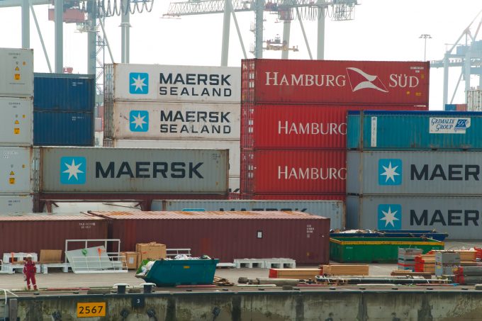 © Anna Krasnopeeva maersk hamburg sud_44726551