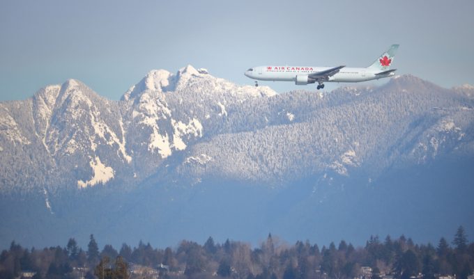 © Modfos Air canada