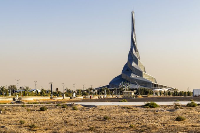HH Sheikh Mohammed Bin Rashid Al Maktoum solar park largest single site solar plant in the world Photo 212382465 © Pazemin Dreamstime.com
