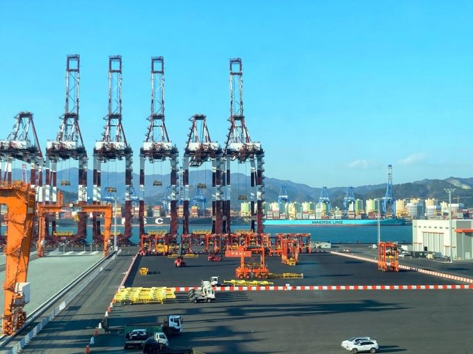 Busan New Port Pier 6 Credit Busan-Jinhae Free Economic Zone Authority