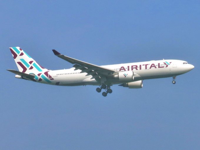 Air_Italy_(2018)_Airbus_A330-202_