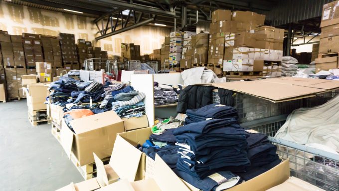 garment congestion © Vladimir Engel m_58712023
