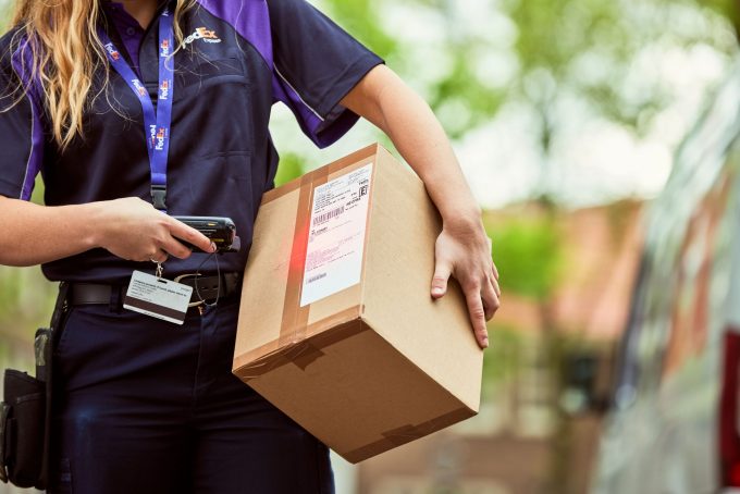 FedEx Express rolls out self-serve emissions reporting tool