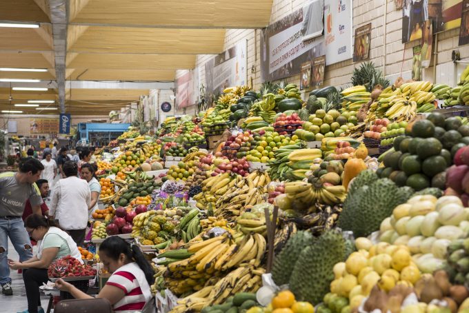 © Nathanphoto |ecuador fruit
