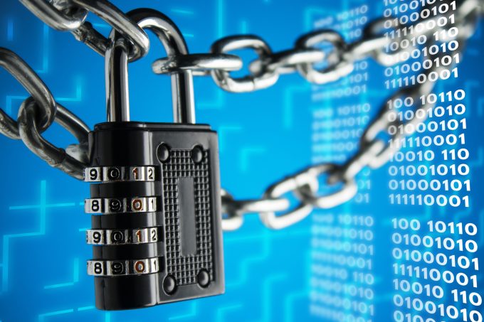 © Alexander Yakimov blockchain)