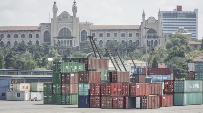 Haydarapssar Istanbul Turkey Photo 80846920 © Bbbrrn Dreamstime.com