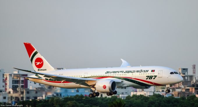 Biman_Bangladesh_Airlines_Dreamliner