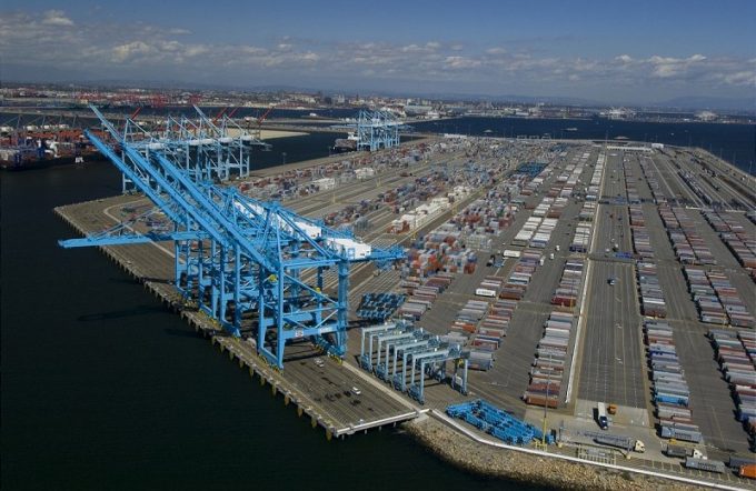 Work resumes at LA LB ports but contract settlement stays out of