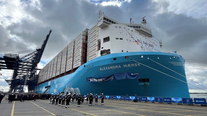 Alexandra Maersk Naming1