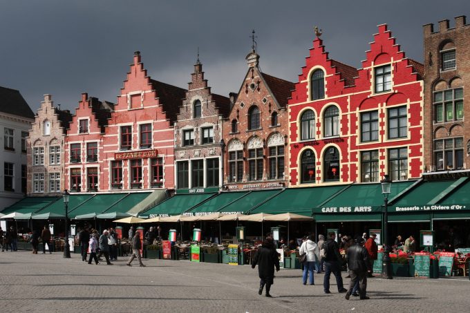 Market Square Bruges Photo 30344892 © Ivan Hlobej Dreamstime.com