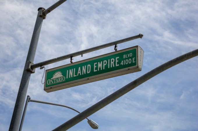 Inland Empire Photo 166692256 © David Tonelson Dreamstime