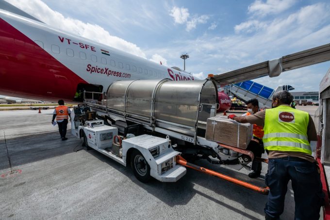 Photo 2 - Cargo unloading from inaugural SpiceXpress flight