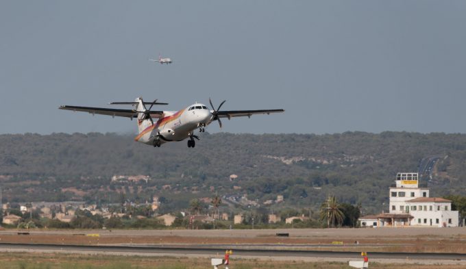 ATR 72 to join Amazon Air fleet Photo 142466862 Air © blurf Dreamstime.com