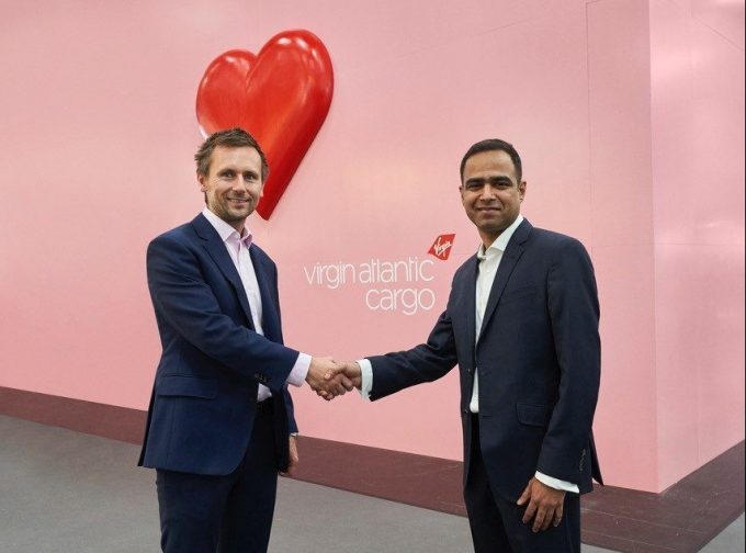 Dominic_Kennedy_of_Virgin_Atlantic_Cargo_and_Ganesh_Vaideeswaran_of_Accenture