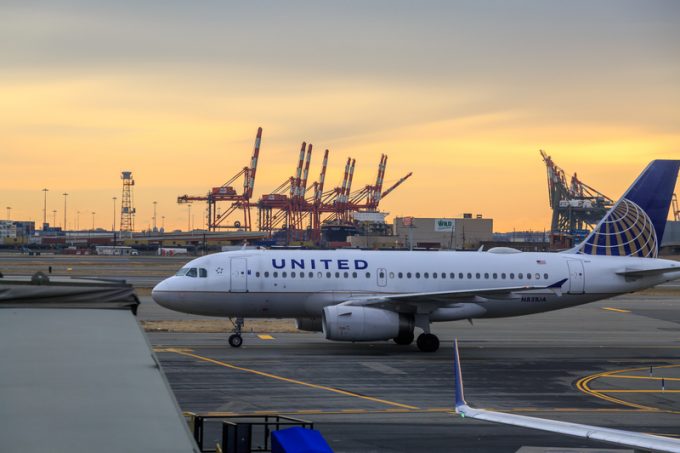 United Airlines switches to sustainable aviation fuel with global ...