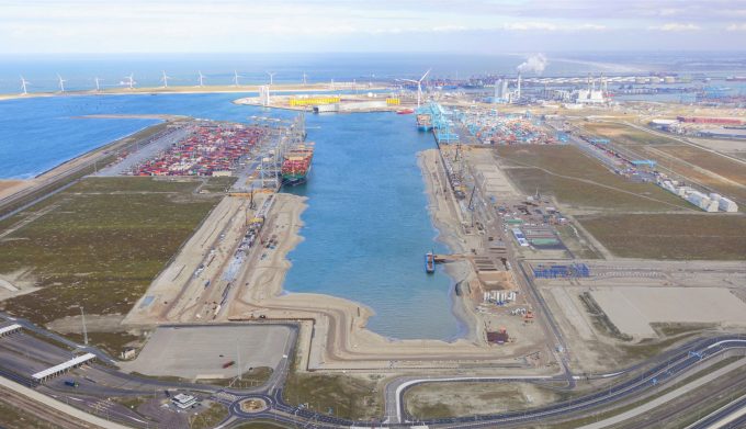 Prinses Amaliahaven_Topview Maersks Maasvlakte II expansion Credit Port of Rotterdam