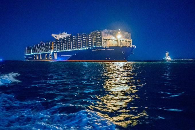 CMA CGM BENJAMIN FRANKLIN - Copyright Port of LA