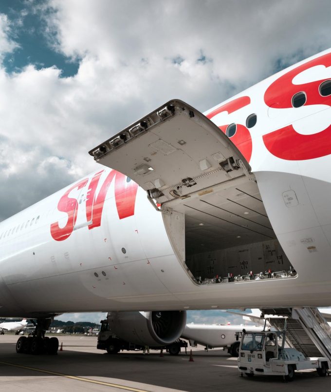 SWISS WorldCargo has awarded a 3-year cargo handling contract to WFS in Milan