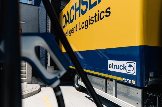 DACHSER-E-LKW_Ladeinfrastruktur