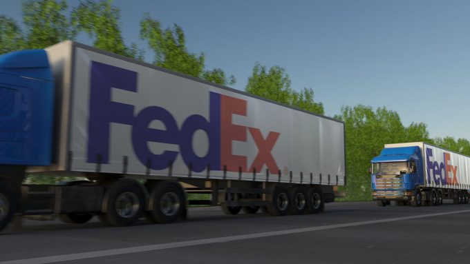 FedEx Freight dreamstime_xxl_92757443