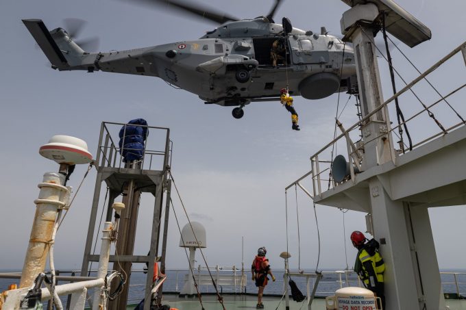 MSC Rachele rescue off Toulon France Credit Préfecture maritime de la Méditerranée
