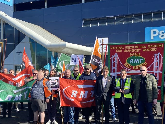 Unions defy P&O Credit Karl Turner MP