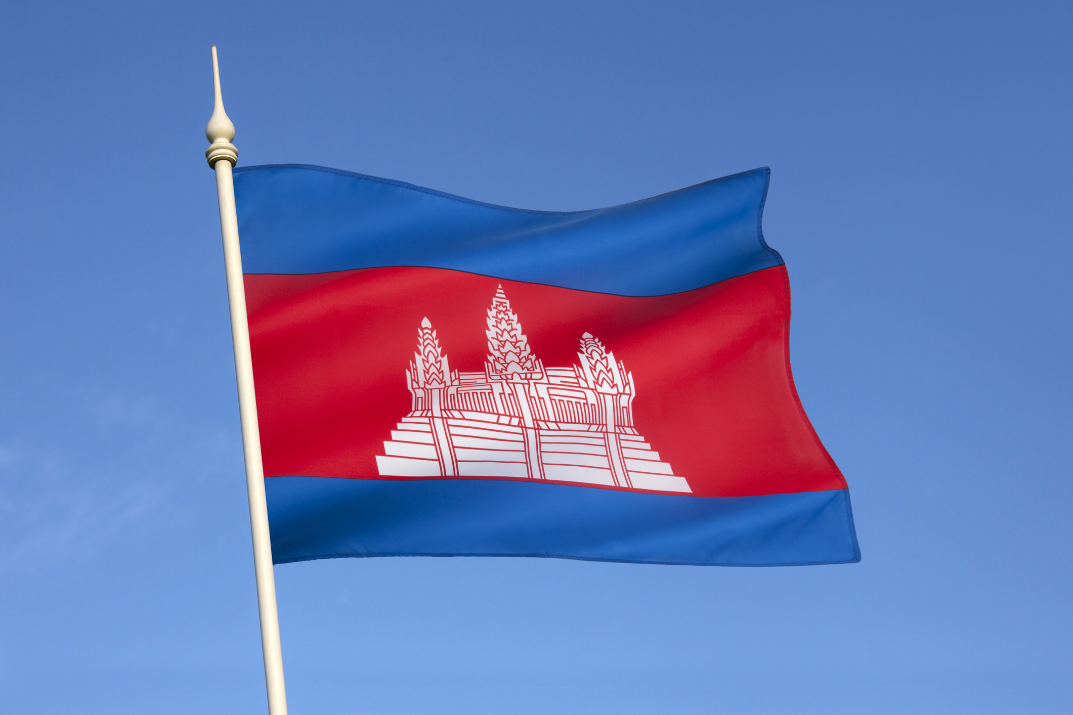 Флаг России и Камбоджи